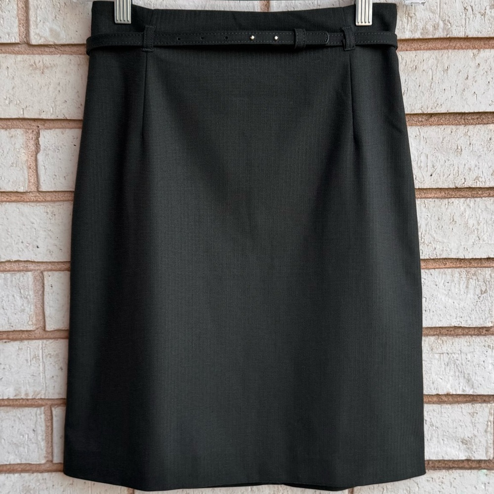 Classic Women's Pencil Skirt